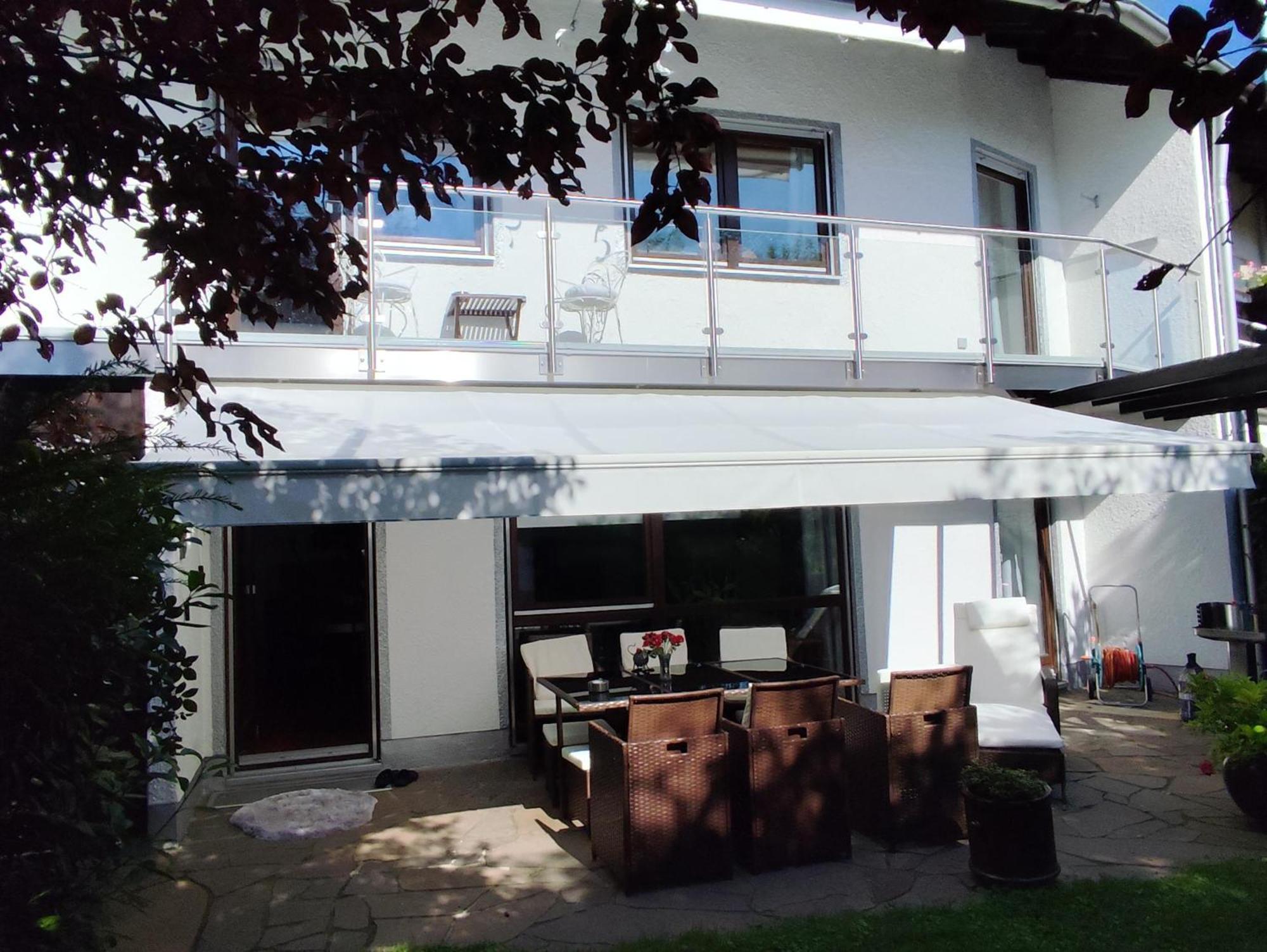 Elegant-Terraced-House-With-Bikes-Near-The-Lake-Children-At-Least-6-A-Old Starnberg Bagian luar foto